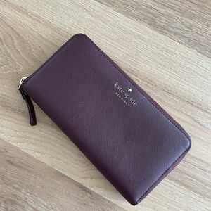 Kate Spade Wine Wallet